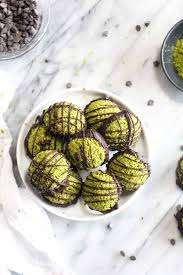 Though we often think of matcha in sweet recipes, it can also be delicious in savory applications. Matcha Green Tea Macaroons Darn Good Veggies