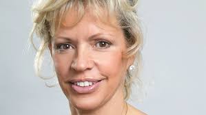 Candidata a la gobernación de nuestra #rm pinned tweet. Catalina Parot Es La Nueva Presidenta Del Consejo Nacional De Television Cooperativa Cl