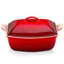 Le creuset heritage casserole stoneware rectangular dish with platter lid, 14 3/4 inch x 9 inch x 2 1/2 inch, deep teal, 2.75 qt 4.8 out of 5 stars 297 7 offers from $79.09 Le Creuset Stoneware Dish With Lid 4 2 L Cerise Cookfunky