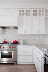 Some of them are, flooring color and material, countertops color and material also you can pay attention to the backsplash. 28 Amazing Kitchen Backsplash With White Cabinets Ideas Backsplash For White Cabinets Kitchen Cabinet Design Simple Kitchen