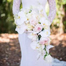 Pricing information for flowers designed by blossom wedding flowers for auckland and north dress archways, gazebos and altars with flowers for a romantic look. Your Most Pressing Wedding Flower Questions Answered