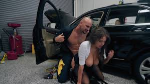 Horny girl is having genital interaction in the car mechanics shop - HD Porn  Tube