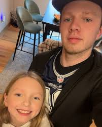 aiden bell (@aidenrbell) • Instagram photos and videos