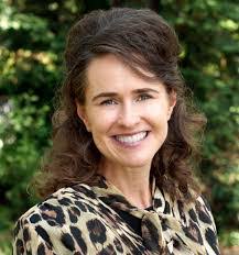 Kim Haney's Instagram, Twitter & Facebook