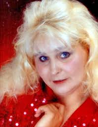 Susan Mapes's Instagram, Twitter & Facebook