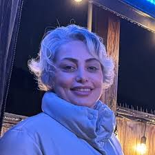 I am proud to announce that I have finally graduated.