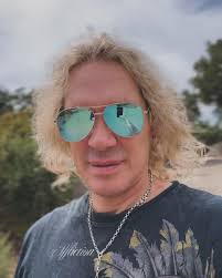 ⚡️𝓜𝓲𝓬𝓱𝓪𝓮𝓵 𝓢𝓽𝓪𝓻𝓻 ⚡️