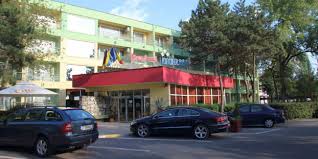 A buffet breakfast can be enjoyed in the café in the morning before work or sightseeing. Hotel Dorna Mamaia 3 Mamaia Romania