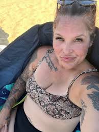 Hello, I'm Ann and something to know about me is I have 11 grandkids.