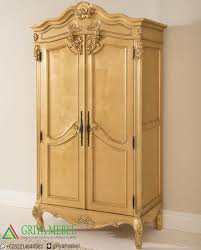 'almari' is a simple hindi word and its english word is almirah. Almari Pakaian Almari Pakaian Ukir Almari Pakaian Mewah Almari Pakaian Gold Almari Pakaian Modern Furniture Jati Mebel Jati A Furniture Ukiran Kayu Jati