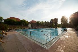 Heidelberg Hallenbad Kopfel Offnet Freibader Verkurzen Offnungszeiten Metropolregion Rhein Neckar News Events