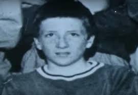 Sands was born into a catholic family in abbots cross, newtownabbey, county antrim, northern ireland, and lived there until 1960 whereupon the family were forced to move to rathcoole, newtownabbey. Bobby Sands In Picture Word And Song Eirigi For A New Republic