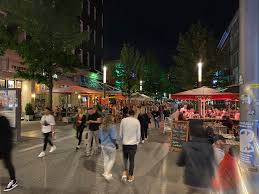 Außerhalb dieser zeiten können sie sich telefonisch an unseren garagenwart vor ort unter der. Langsam Erwacht Das Bermuda3eck Aus Bermuda3eck Bochum Facebook