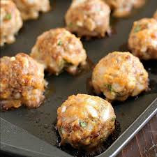 It's about time i shared a recipe with you that was inspired from our trip to italy last fall! Best Ever Easy Baked Meatballs Yummy Healthy Easy