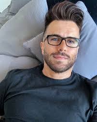 Alexander Matthews's Instagram, Twitter & Facebook