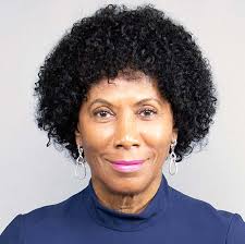 AUGMENTING THE IMPACT OF COMMUNITY ORGANIZATIONS