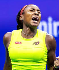 Can anyone identify Coco Gauff's necklace? : r/jewelry