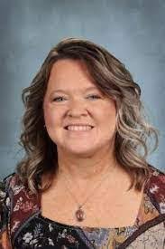 Amanda Schmeltzer's Instagram, Twitter & Facebook