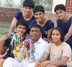 The following year, she won a silver medal at. Ritika Phogat Sisters Cousin Dies By Suicide After Losing Wrestling Final Rediff Sports
