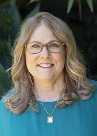 Cognitive Behavioral Therapy in Youth: Tradition and Innovation :  Friedberg, Robert D., Nakamura, Brad J.: Amazon.fr: Livres