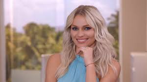 Mayrín Villanueva - Videos - IMDb