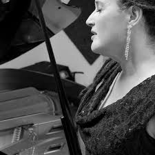 Allison Ottley, vocalist