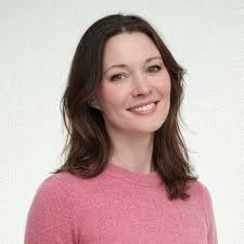 Wedding dance instructor for waltz and lifts?