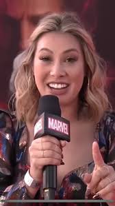 Babe, wake up. Ray’s new hosting reel just dropped 🥸