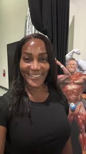 Lenda Murray's Instagram, Twitter & Facebook