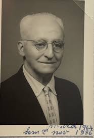 Borracci Family History: Last Name Origin & Meaning