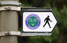 Jeweils 11 uhr auf den außenplätzen und ab 13 uhr auf dem center court und dem no. Wimbledon 2021 In Tv Und Live Stream Grand Slam Tennis Live Aus London Verfolgen So Sind Sie Dabei News De
