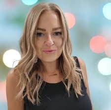 Kimberly Burnett's Instagram, Twitter & Facebook