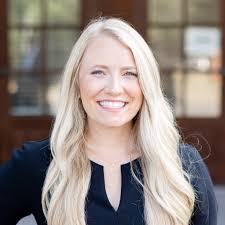 Monica Burke's Instagram, Twitter & Facebook