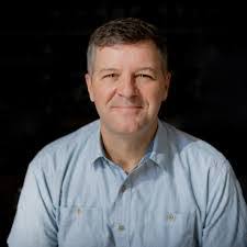 Hugo Camacho's Instagram, Twitter & Facebook