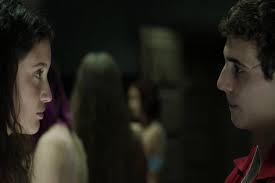 Wanita itu ada ijazah, rasanya. English To Romanian Meaning Of Postgraduate Romanian English Dictionary Help