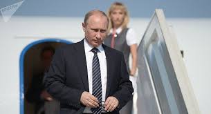 Russlands Prasident Wladimir Putin Hat Seine Reise Nach Osterreich Zur Hochzeit Der Aussenministerin Karin Kneissl Und Ihres Lebe Wladimir Putin Moskau Russland