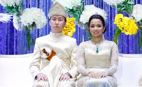 Ini tradisi ketika anda mengandung anak pertama anda. Mystory Ø¹Ù„Ù‰ ØªÙˆÙŠØªØ± 2 Yang Mulia Tengku Abu Bakar Ahmad Yang Mulia Adalah Suami Kepada Puteri Sulong Kdymm Sultan Pahang Ke 6 Iaitu Yang Amat Mulia Tengku Puteri Raja Tengku Puteri Iman Afzan
