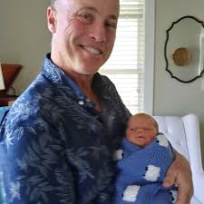 Red Jumpsuit Apparatus Singer Ronnie Winter tells those who voted for our  Commander-in-Chief “do not come to my shows.” No problem!