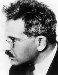 Walter Benjamin's Struggle With Adulthood and The Youth Movement (Schlemiel  Precursors