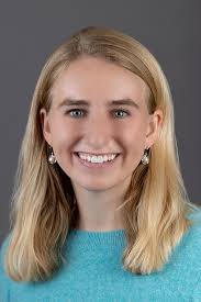 Leah Stinson's Instagram, Twitter & Facebook