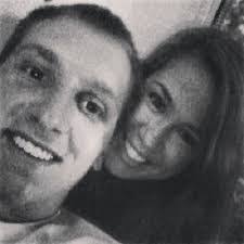 Lauren Ickes's Instagram, Twitter & Facebook