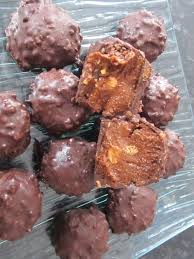 Rochers Praline De Christophe Felder A Table Avec Doro Rocher Noix De Coco Chocolat Noel Recette Mignardise