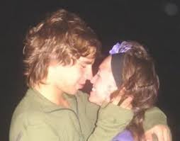 Agustín sierra explicó que los romances se fueron dando dentro del elenco, sin mayores complicaciones: Download Cachete Sierra Y Cande Vetrano Gif