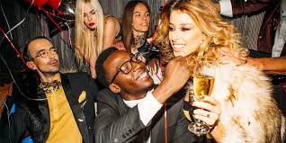 This means there are no more excuses, your love life can now fit into the palm of your hand. The Inner Circle Online Dating App Gentlefolk The Weekend Edition