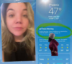 #duet with @Taylor Hammon 🌵 #fyp #greenscreen I’m working at home today.  😆😭