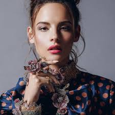 Mindy Lam…..Visit Her Today at The Musuem Shop at MFAH for Florescence