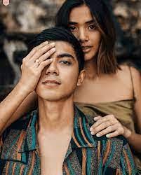 Kimi Andrew's Instagram, Twitter & Facebook