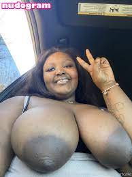 miss_fatcakes  misschocolateshortcake Nude Leaks OnlyFans Photo 17 -  Nudogram v2.0