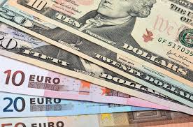 Un euro costă 21 de lei și 21 de bani, cu 25 de ban mai puțin. Qcjfxnvmcgvrpm