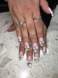 Black And White Nail Art Design Pink And White Nail Design Nail Art Anc Glitter Black White Nails White Nail Designs Nail Art Designs Black White Nails